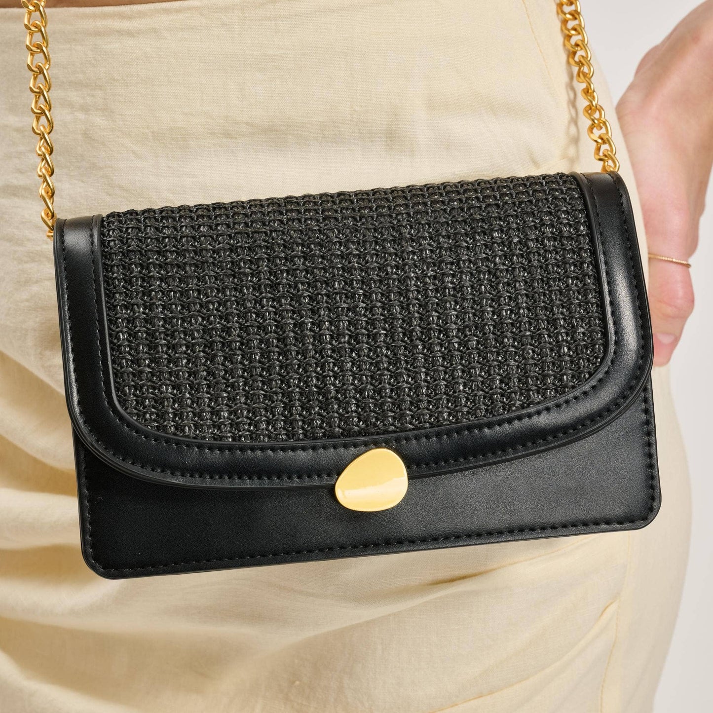 Nina Crossbody