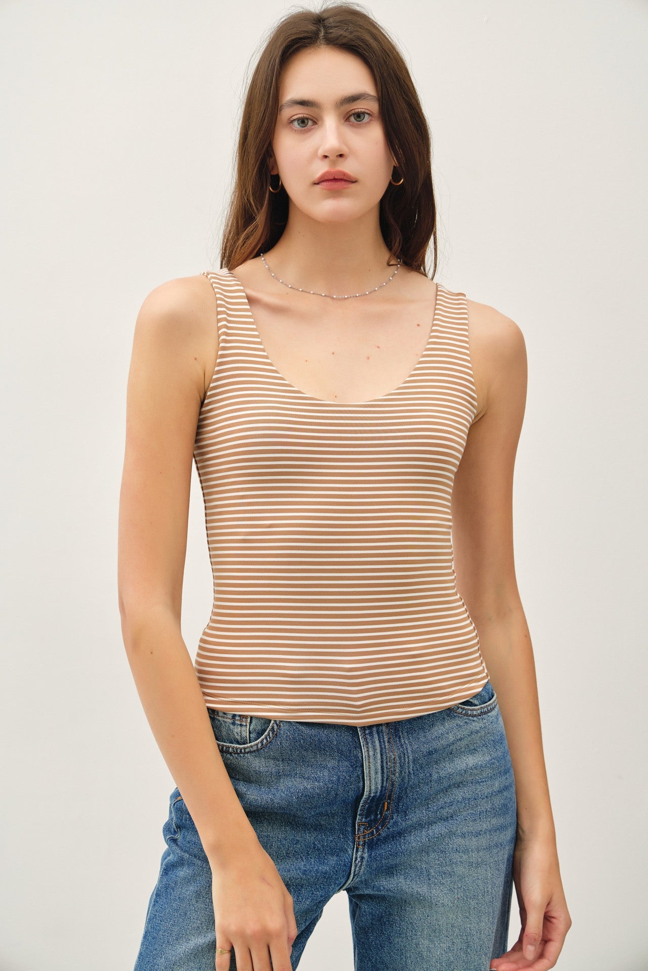 Mia Top in Mocha – Shop Inez