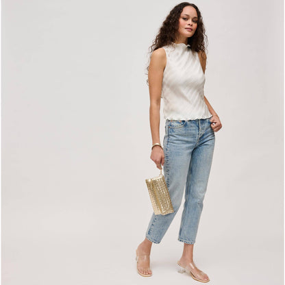 Aria Woven Wristlet Clutch: Merlot