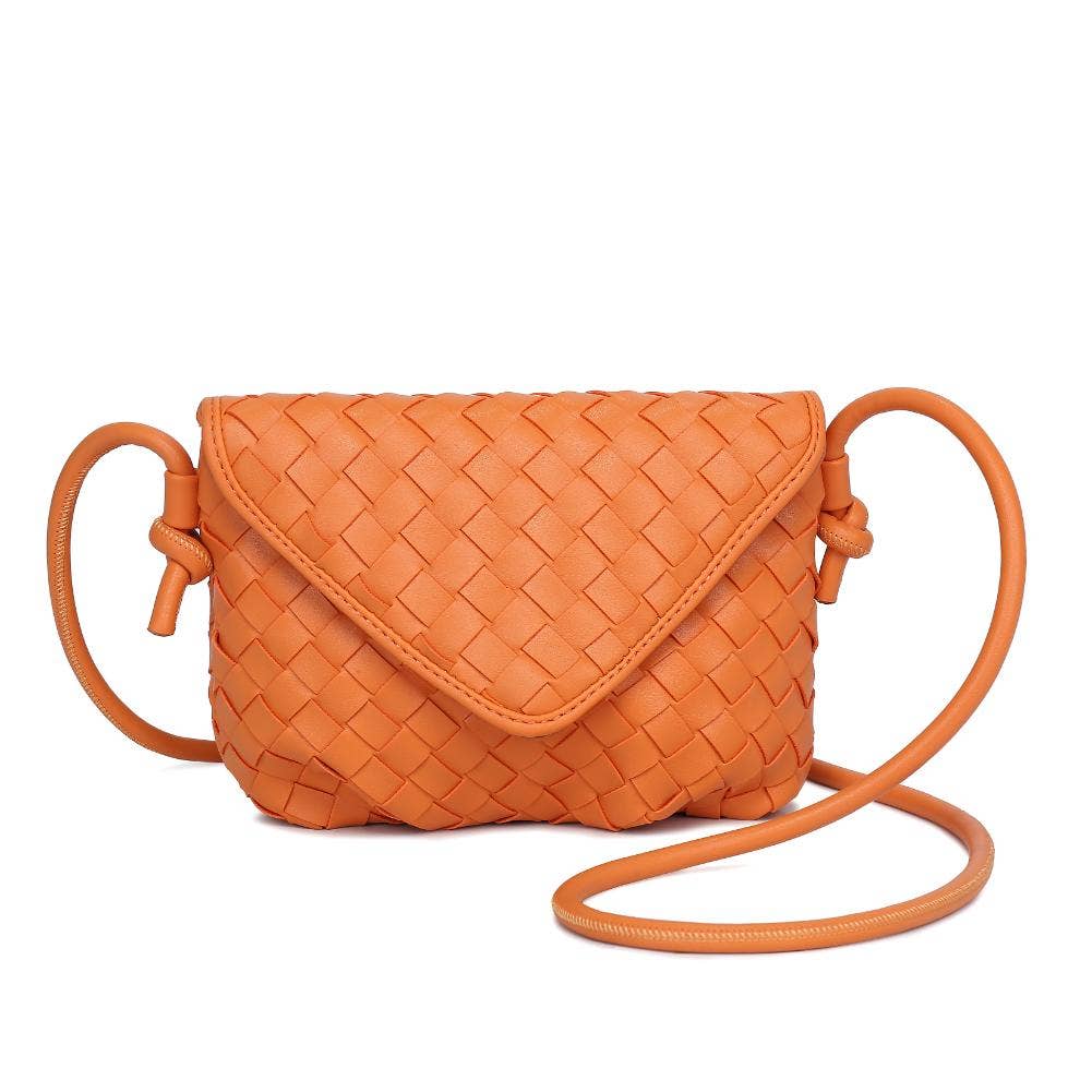 Kylo Woven Crossbody: Oatmilk