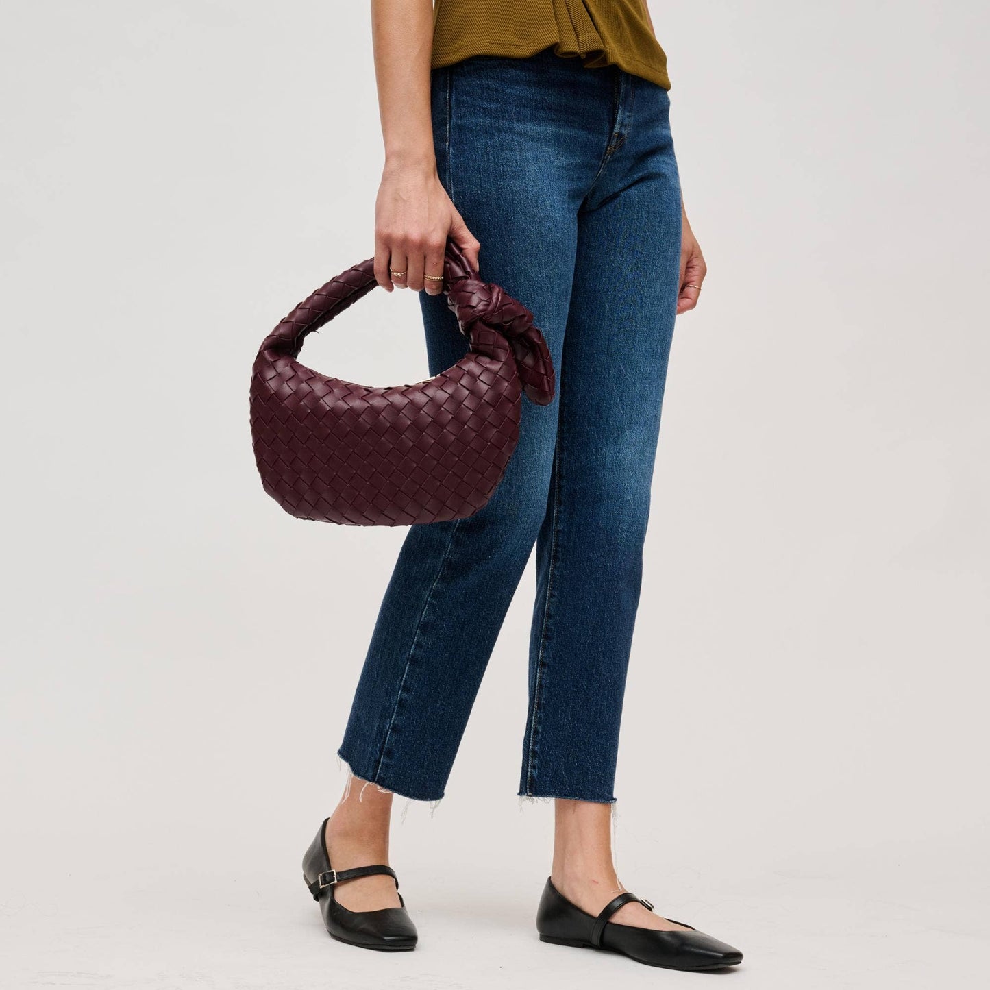 Lizbeth Woven Knot Clutch: Oatmilk