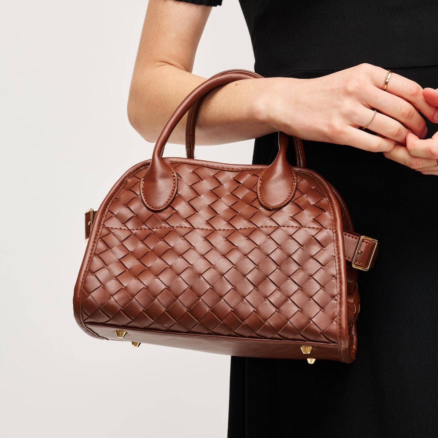 Kristie Woven Crossbody: Tan