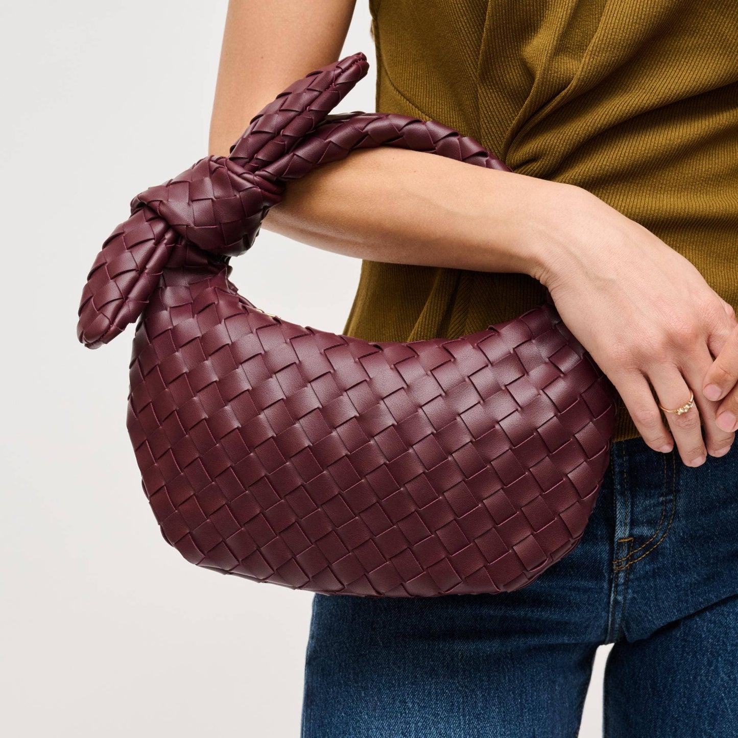 Lizbeth Woven Knot Clutch: Oatmilk
