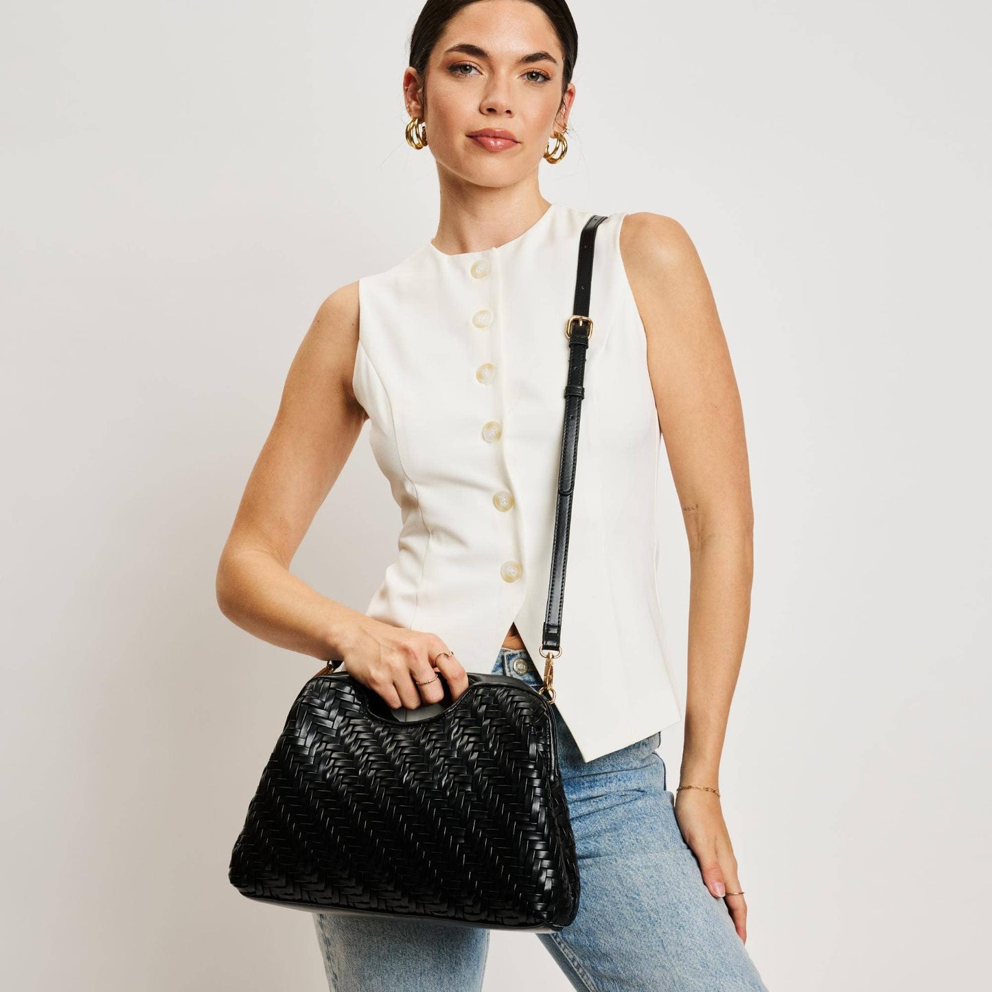 Amara Crossbody