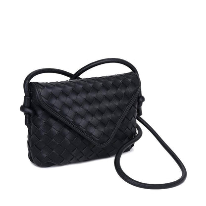 Kylo Woven Crossbody: Oatmilk