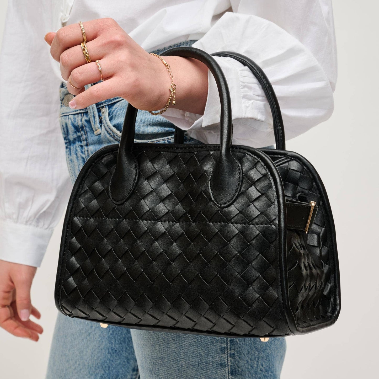 Kristie Woven Crossbody: Chocolate