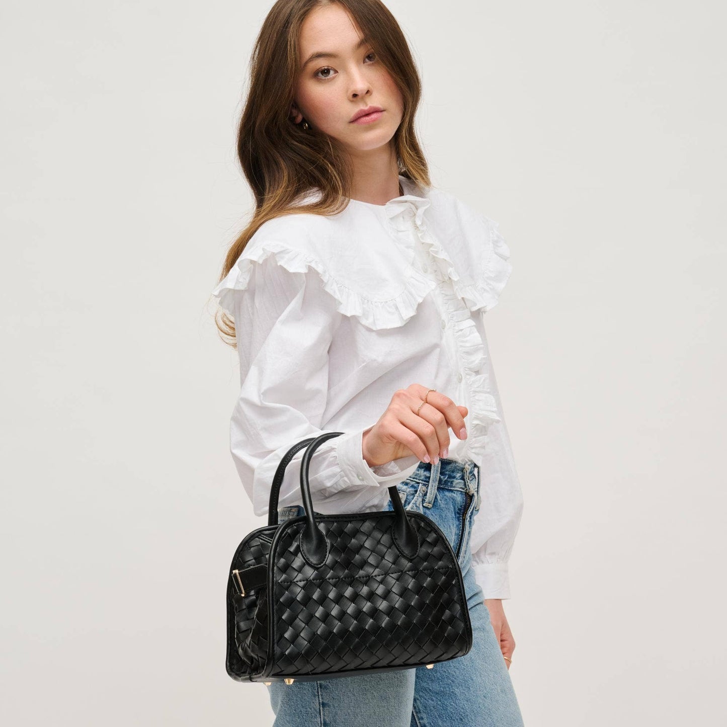 Kristie Woven Crossbody: Chocolate